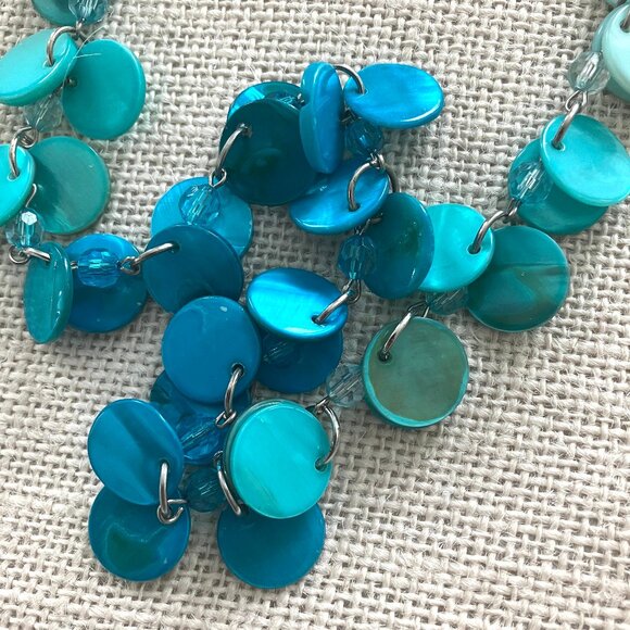Blue Ombre Capiz Shell Necklace Dangle Costume Jewelry Coastal - Picture 6 of 9